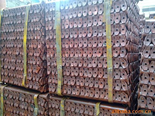 碗扣架钢管扣件丝杠山型卡等建筑材料